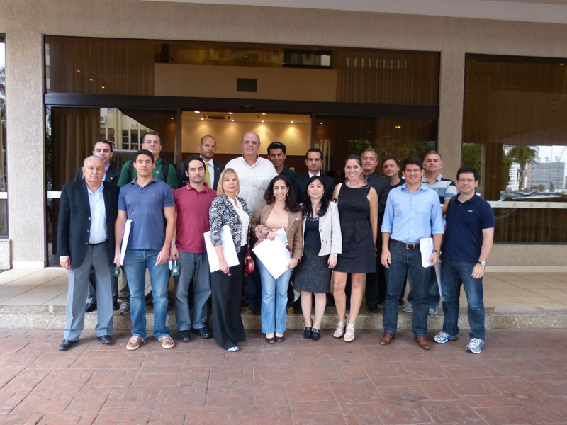 AGE aprova indicativo de greve