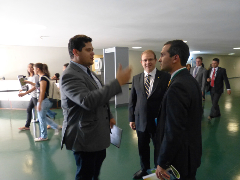 PLP 205: CTASP pode aprovar requerimento com convocação ao AGU