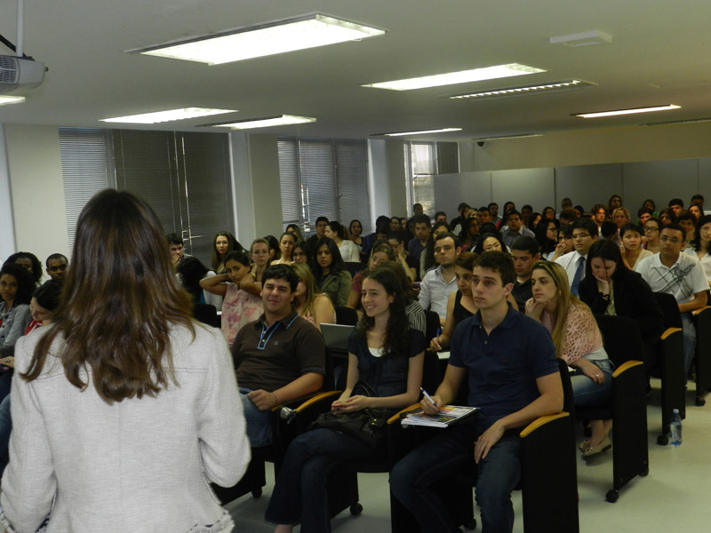 Formação de estagiários: programação de agosto se encerra esta semana