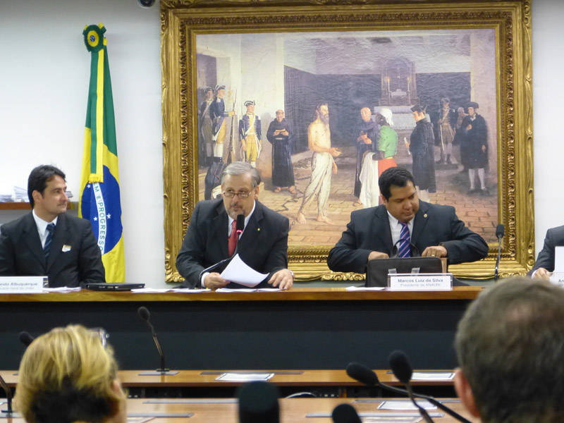 Lei Orgânica Nacional para Advocacia Pública é debatida em audiência na CCJC