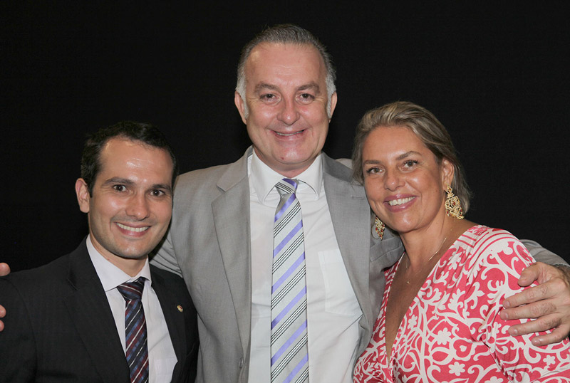 Novo presidente da OAB toma posse