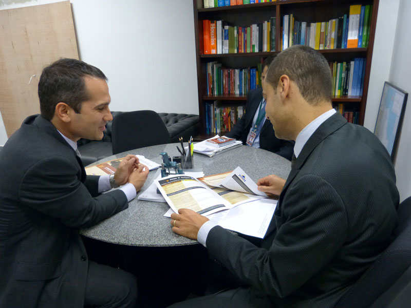 SINPROFAZ denuncia a parlamentares equívocos do projeto Adams