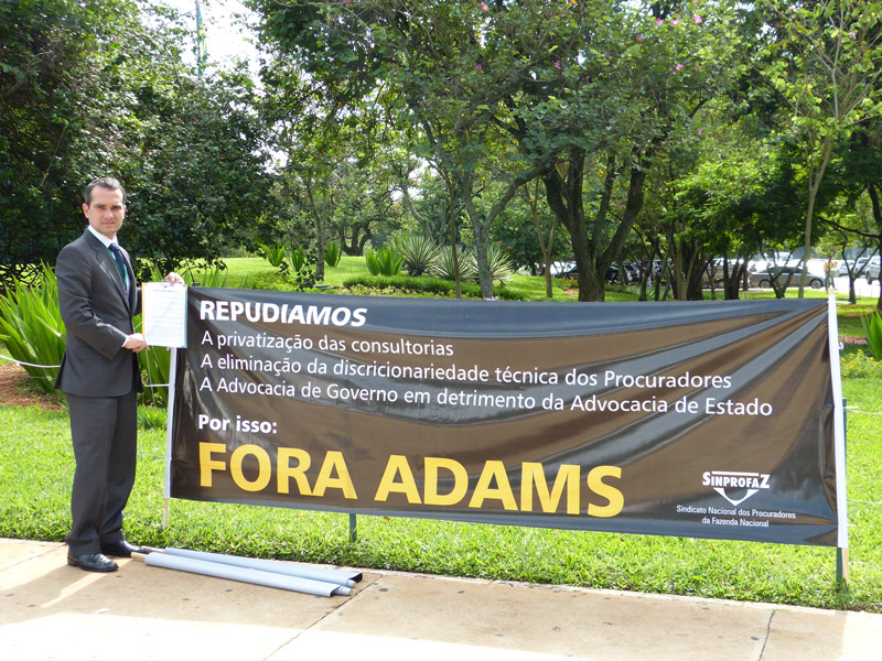 PLP 205/12: SINPROFAZ protesta contra cancelamento de audiência pública