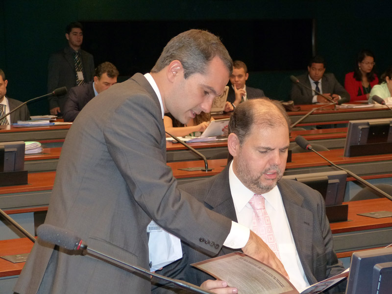 PLP 205/12: SINPROFAZ protesta contra cancelamento de audiência pública