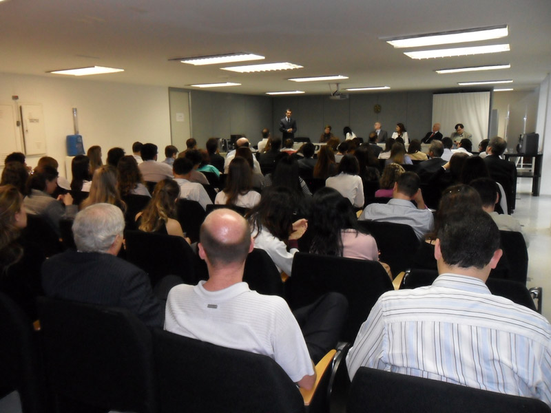 Campanha salarial: aumenta pressão das carreiras em Brasília e nos estados