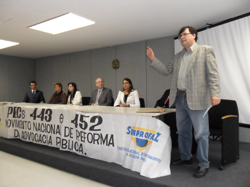 Campanha salarial: aumenta pressão das carreiras em Brasília e nos estados