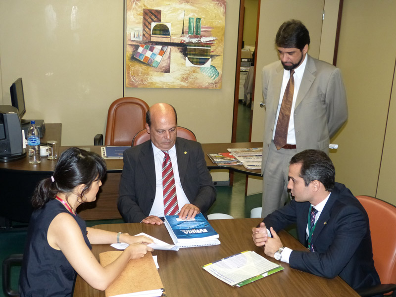 Presidente da CTASP recebe SINPROFAZ