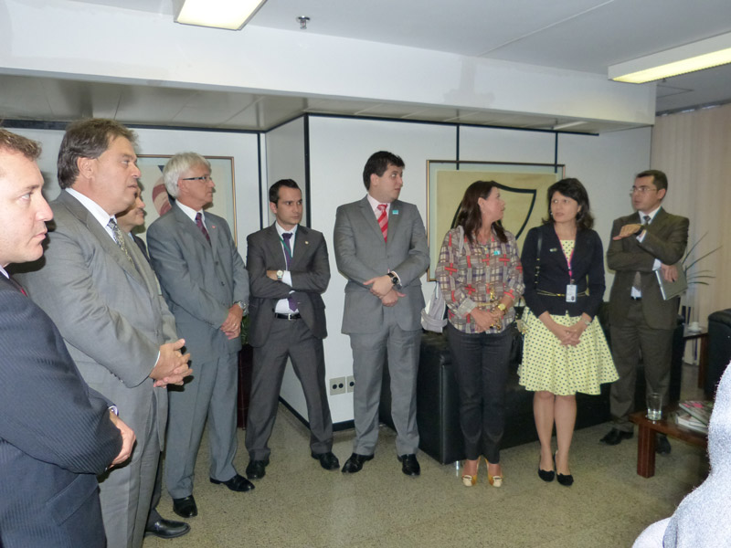 SINPROFAZ reúne-se com líder do PTB no Senado