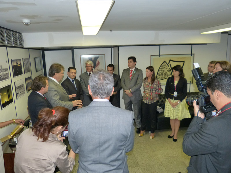 SINPROFAZ reúne-se com líder do PTB no Senado